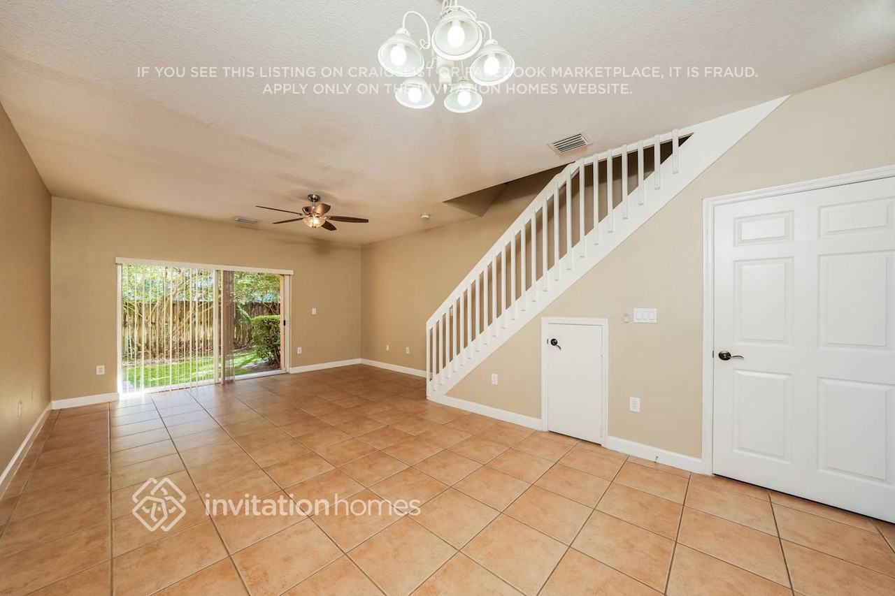 6022 Woodlands Blvd - Photo 4 of 18