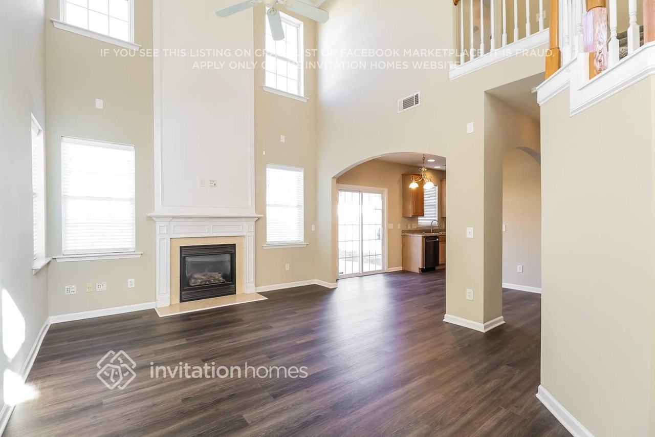 9542 Turning Wheel Dr - Photo 5 of 18