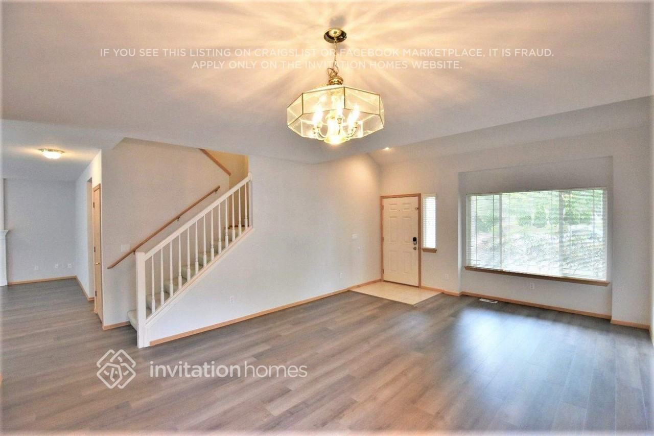 5130 Perry Dr Se - Photo 2 of 17