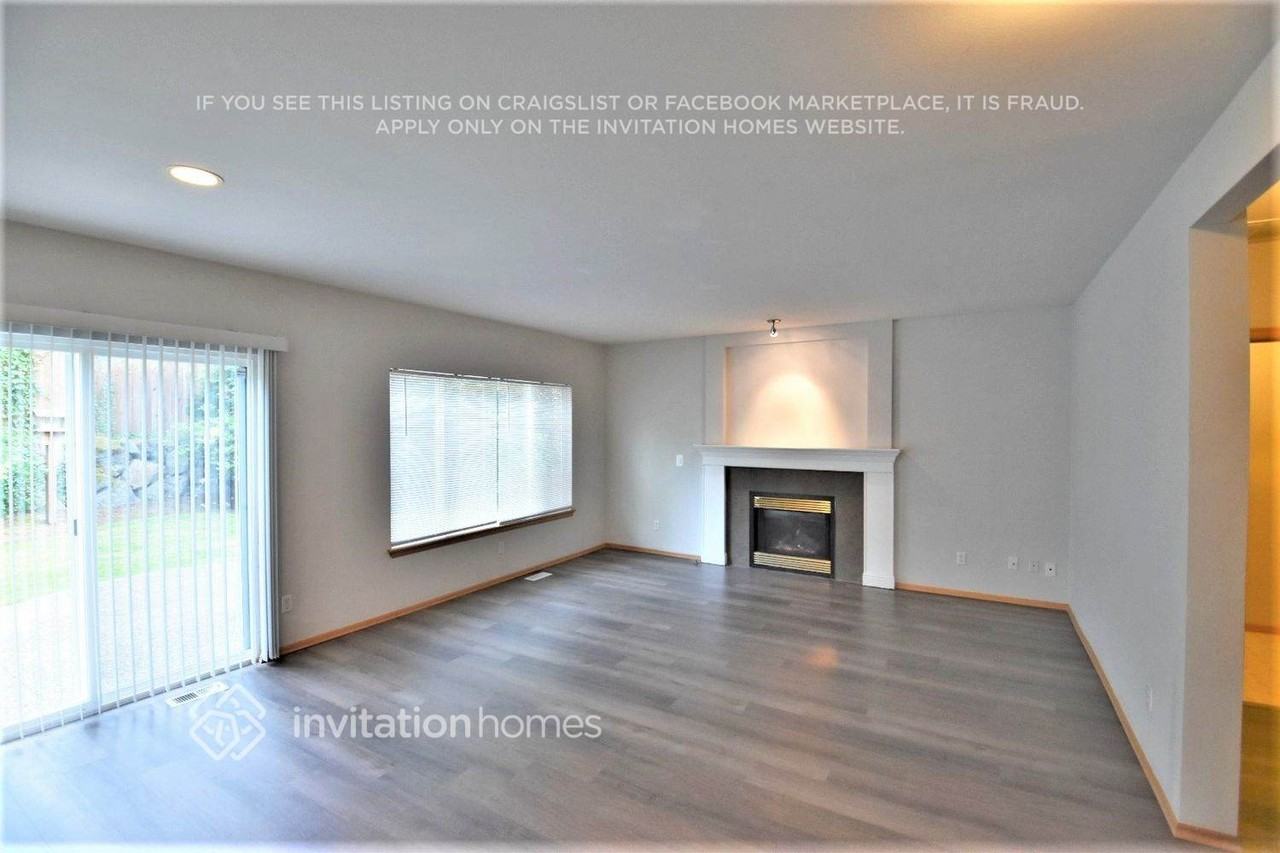 5130 Perry Dr Se - Photo 3 of 17