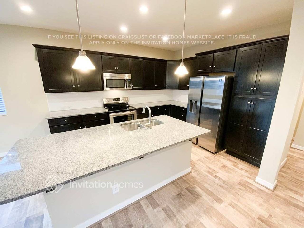 9084 Aster St Se - Photo 4 of 12