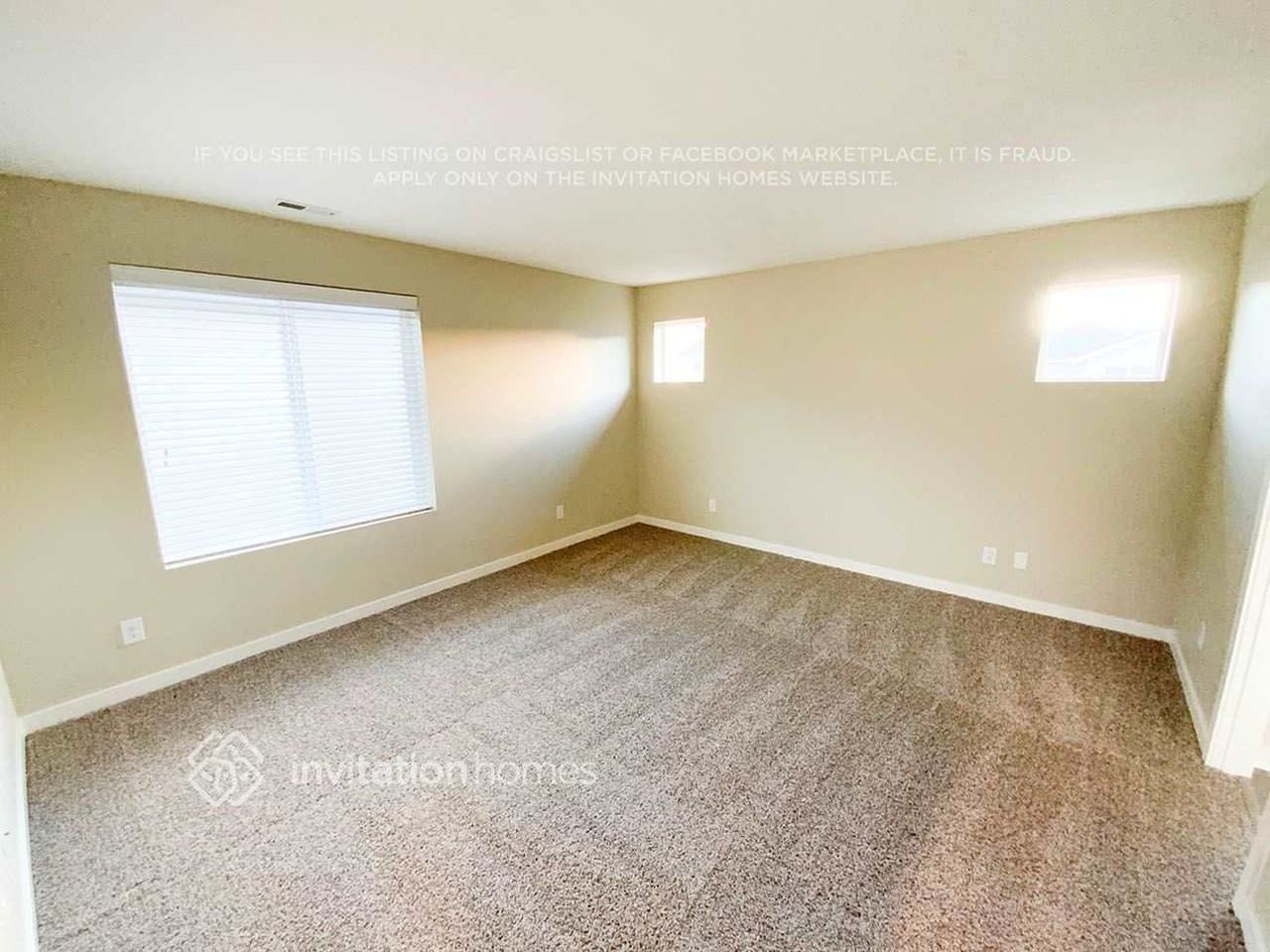 9084 Aster St Se - Photo 5 of 12