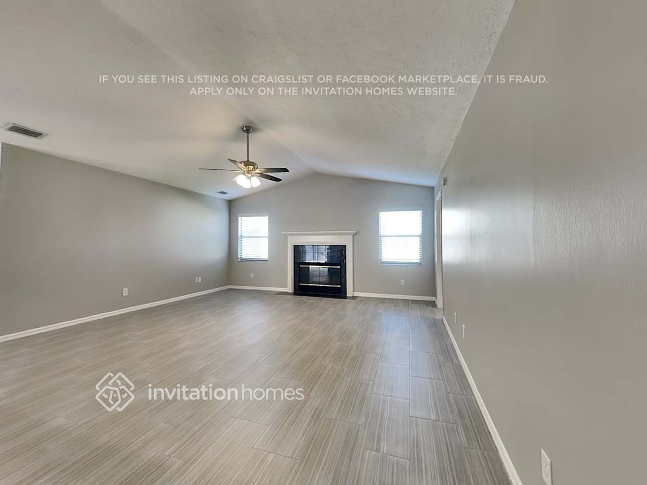 3909 Turnbury St - Photo 3 of 21