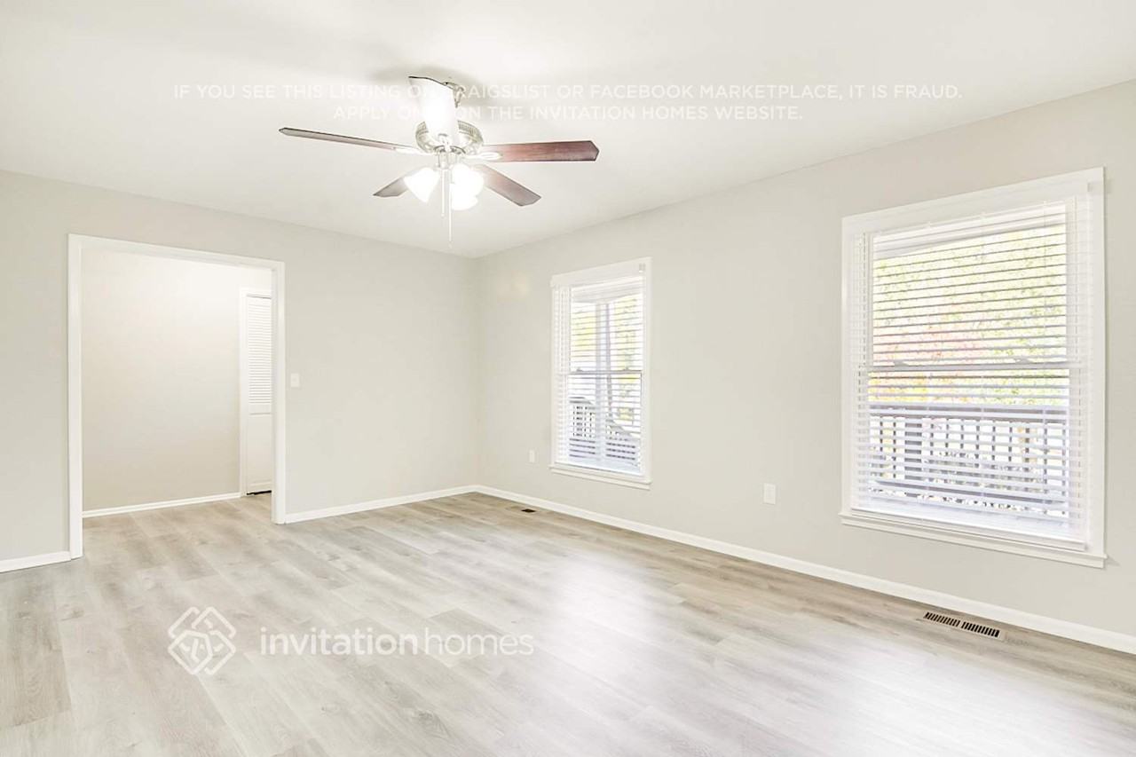 1312 Clermont Rd - Photo 7 of 23