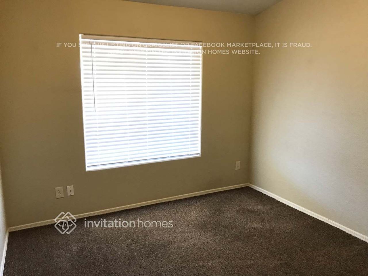 2110 W Roundup St - Photo 7 of 15