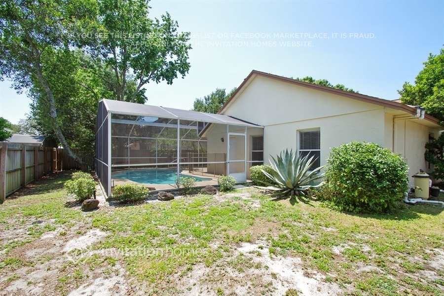 1279 Wyndham Pine Dr - Photo 6 of 7