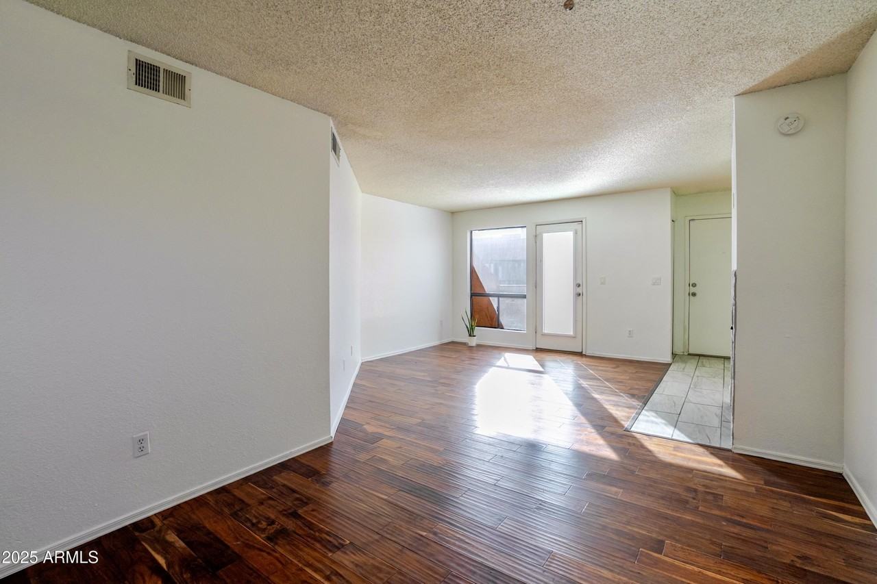 11640 N 51st Ave Apt 250 #250 - Photo 6 of 26