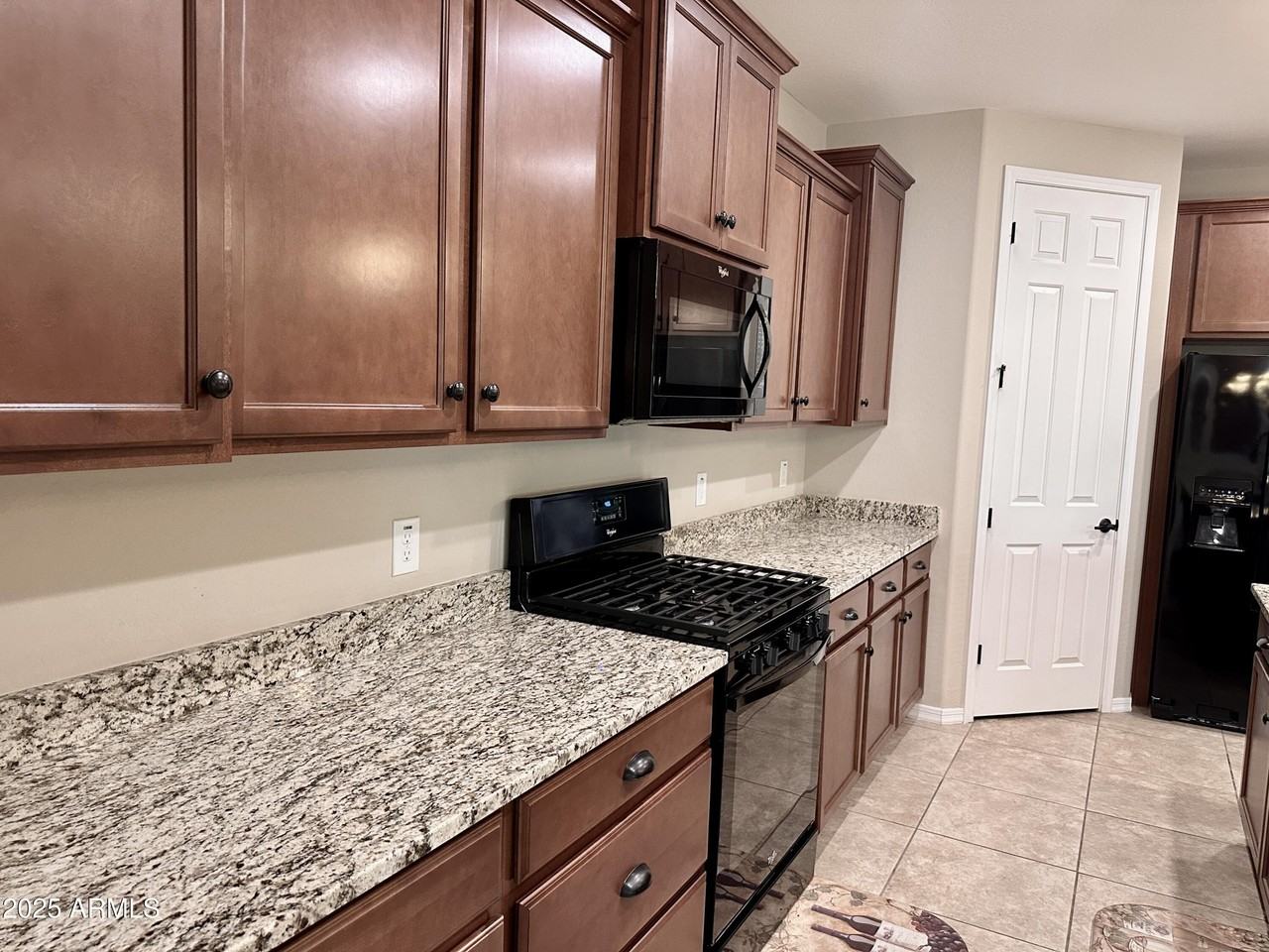 7229 E Plata Ave - Photo 7 of 28