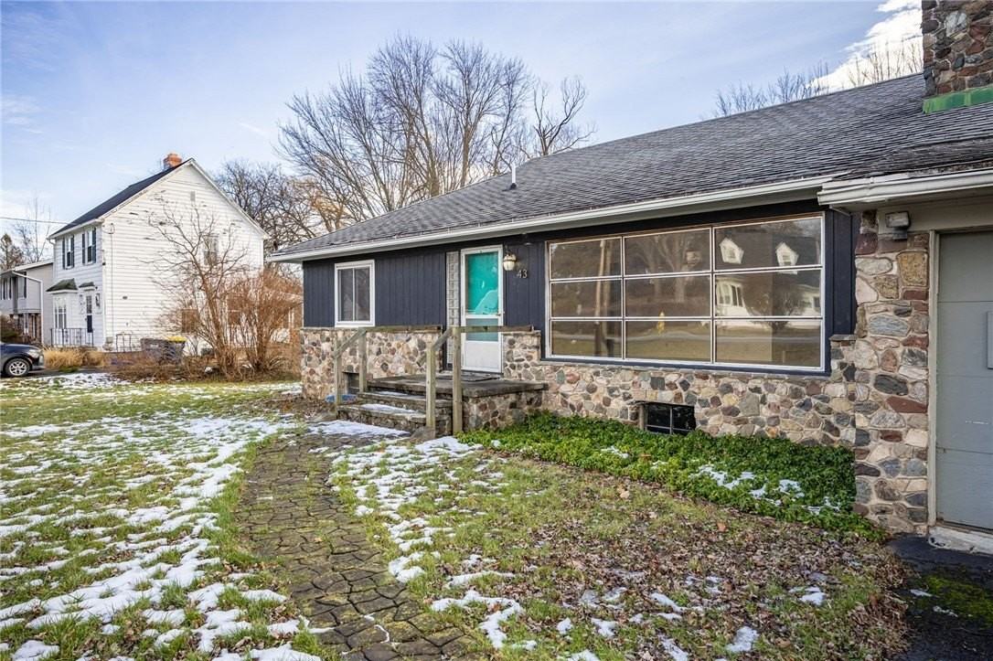 43 River Meadow Dr - Photo 2 of 32