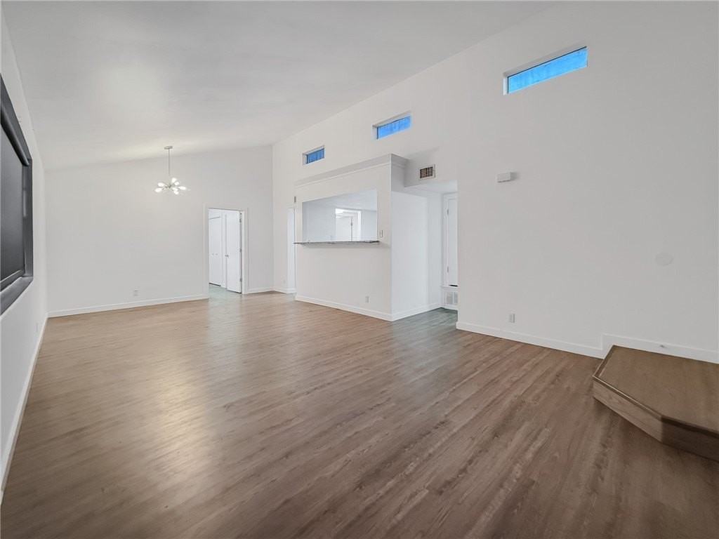 302 Easy Cir Unit B #B - Photo 5 of 27