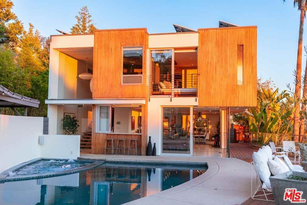 7650 Curson Ter - Photo 4 of 22