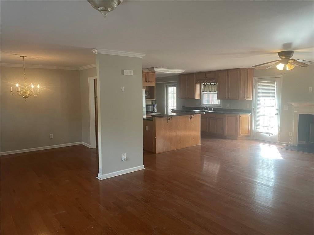 227 Sandra Dr Nw - Photo 7 of 9