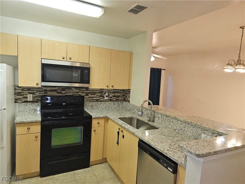 4104 Bellasol Cir Apt 1312 #1312 - Photo 2 of 45