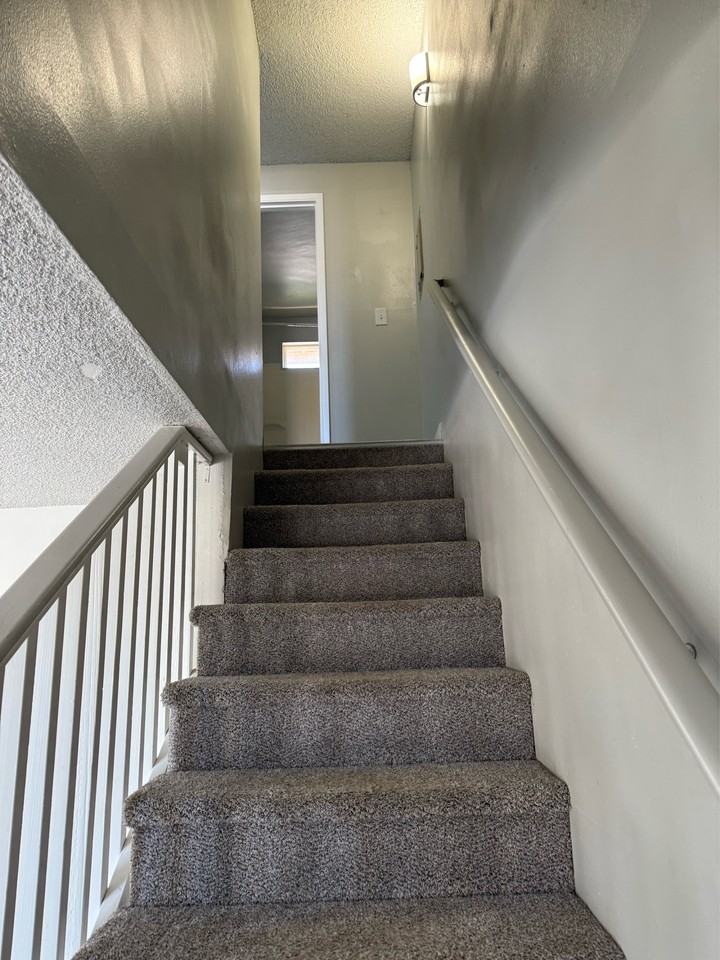 491 Northwest Barbur BoulevardUnit 2 #2 - Photo 6 of 11