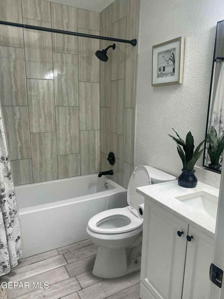 3280 Mike Godwin Dr - Photo 4 of 7