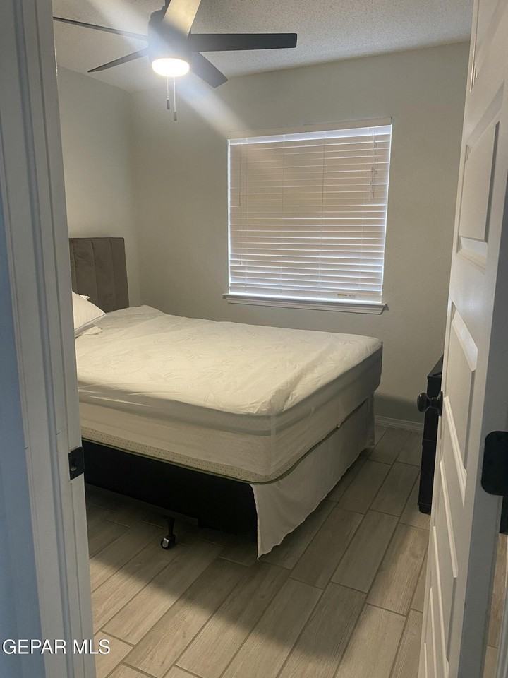 3280 Mike Godwin Dr - Photo 5 of 7