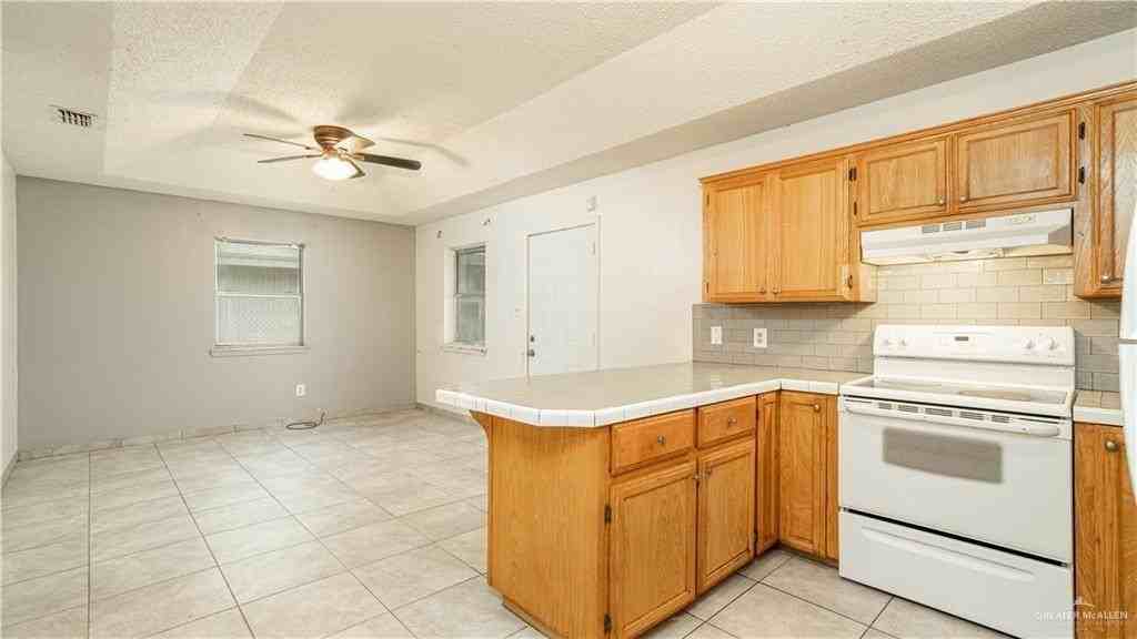 2410 Cuesta Del Sol St - Photo 5 of 15