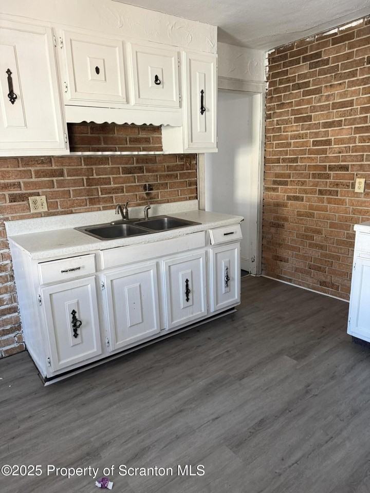 857 Throop St Unit 2 #2 - Photo 5 of 6