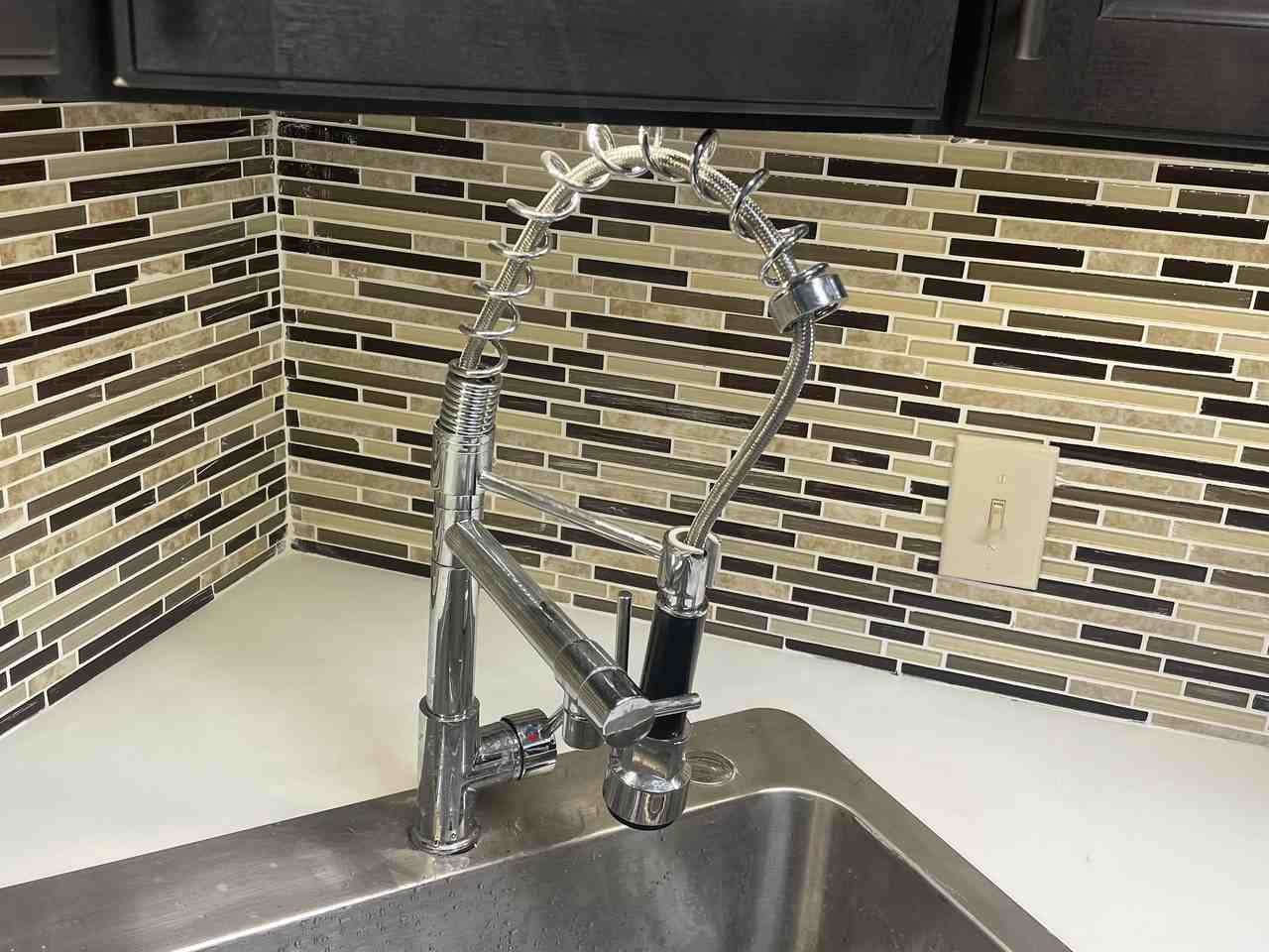 412 E 38 - Photo 7 of 21