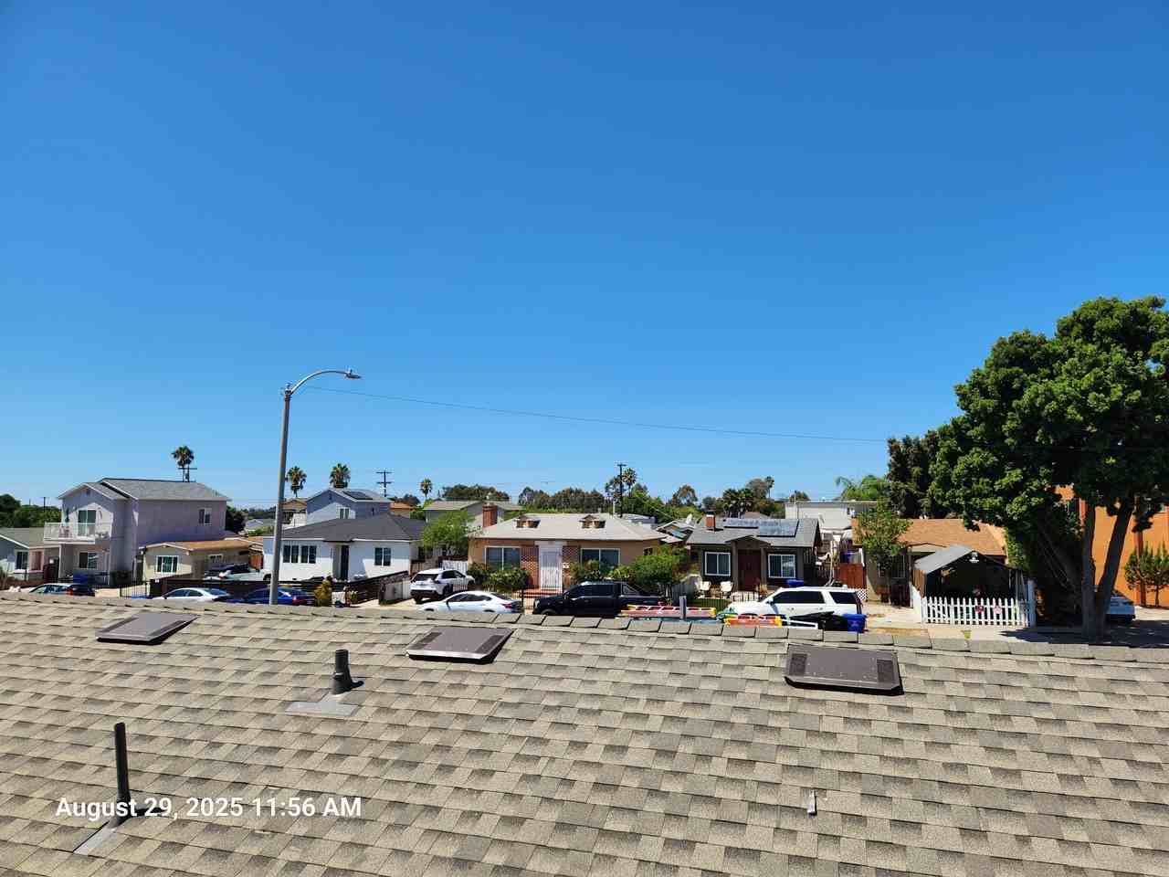 3675 Marlborough Avenue - Photo 3 of 6