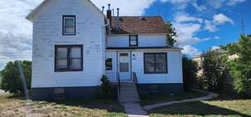 featured image of 1925 E 16th St