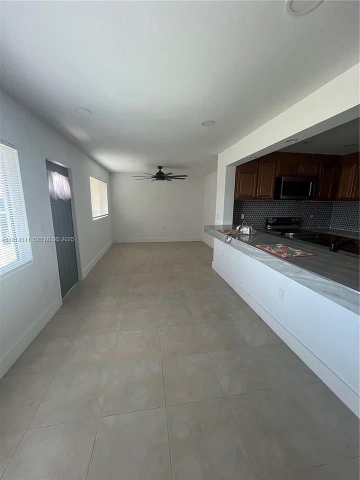 235 Mentel Ter #0 - Photo 3 of 31