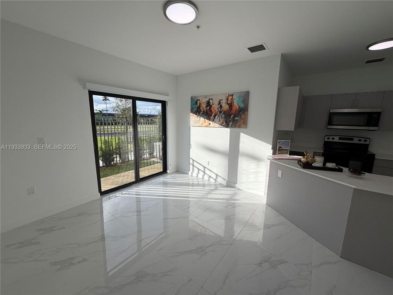 2312 E 4th Ave #103 - Photo 4 of 12