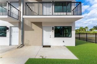 155 Nw 160th St #TH2 - Photo 1 of 1