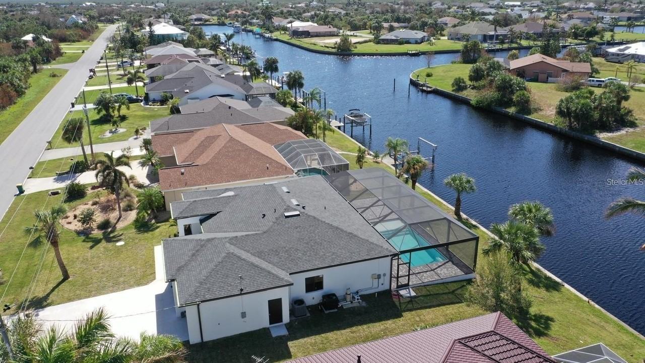 4129 Flamingo Blvd - Photo 5 of 39