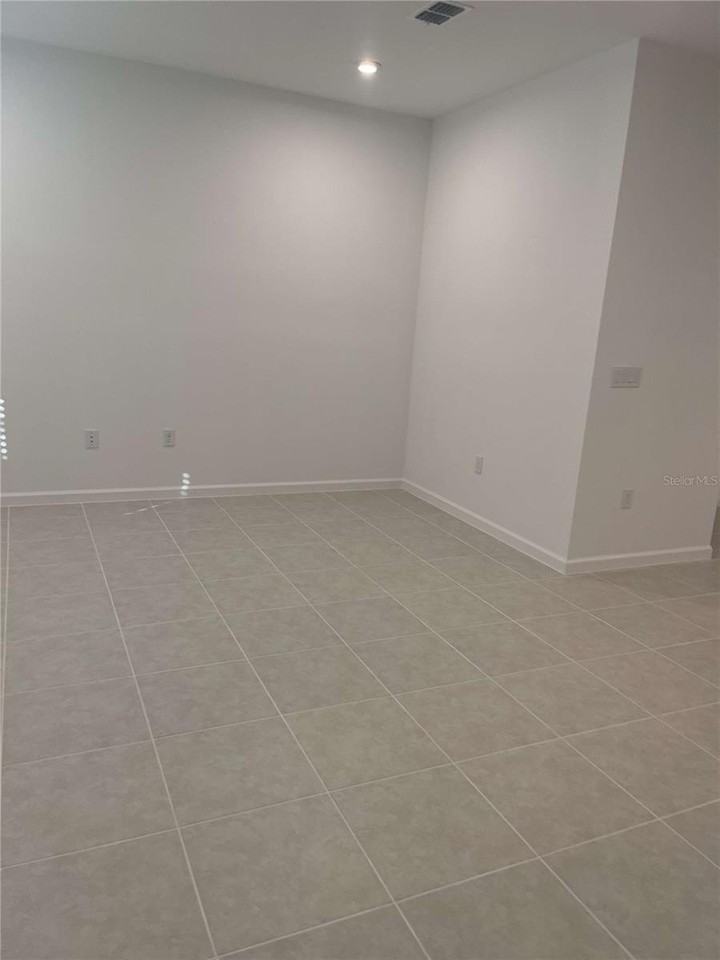 132 ROYAL RANCH ROAD - Photo 4 of 12