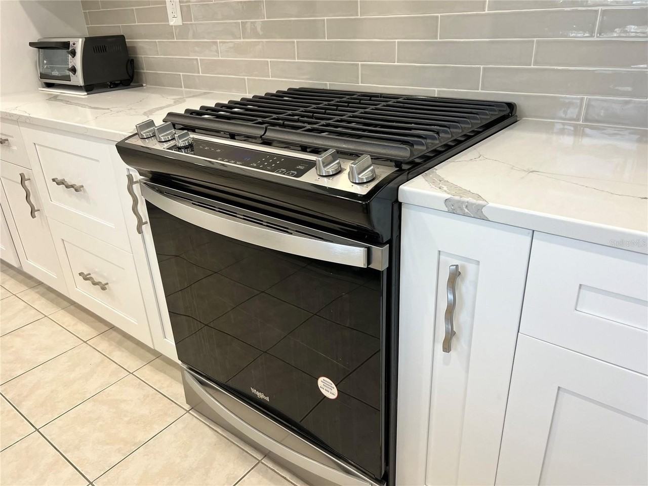 10036 63rd Ave N #22 - Photo 7 of 30