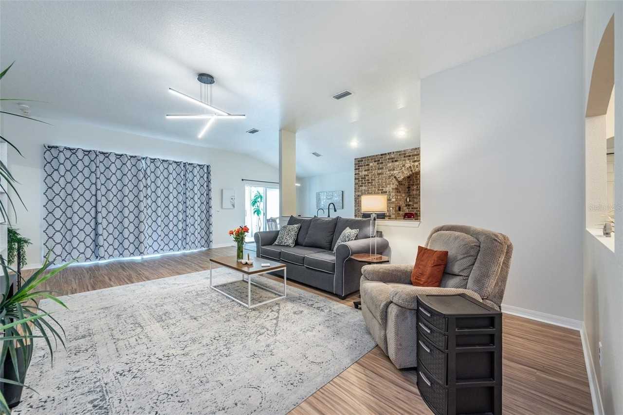 6650 Thackston Dr - Photo 6 of 50