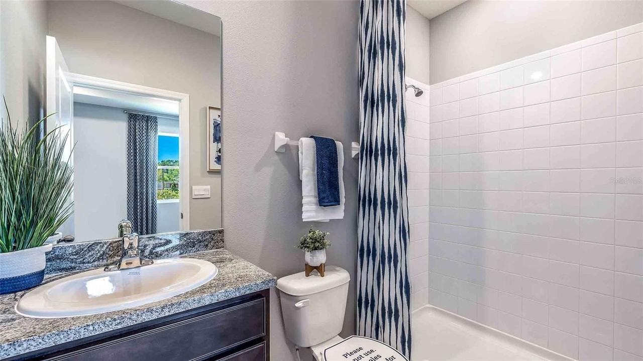 8072 Sw 59th Ter - Photo 6 of 21