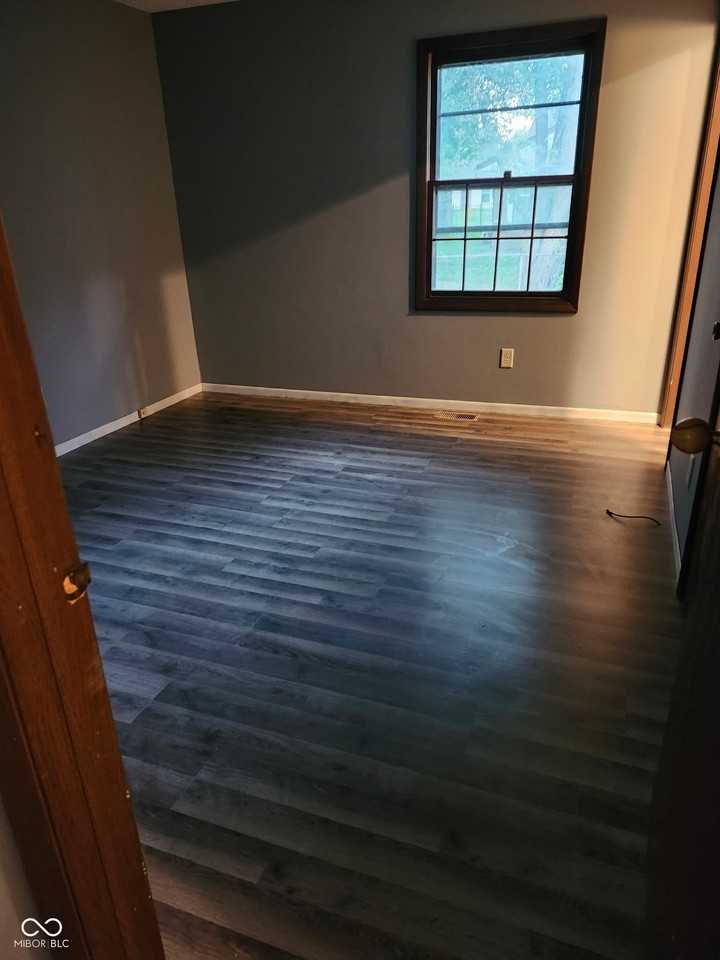 5123 Pappas Dr - Photo 5 of 10