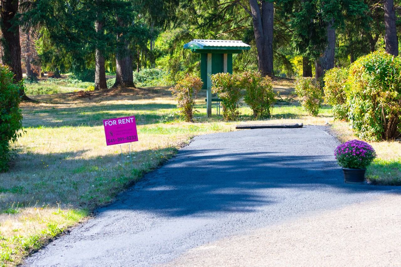 201 Curtin Park Road - Photo 2 of 49