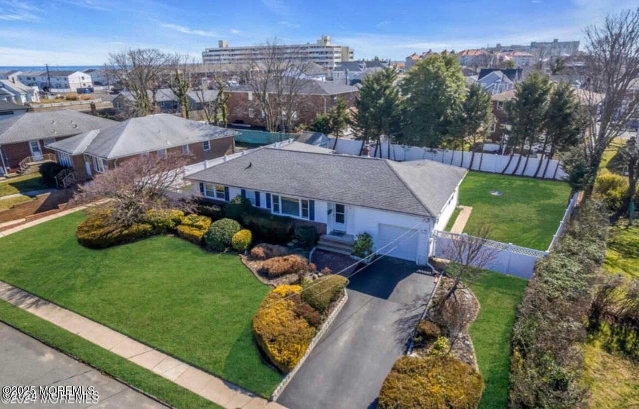 70 Avery Ave - Photo 2 of 21