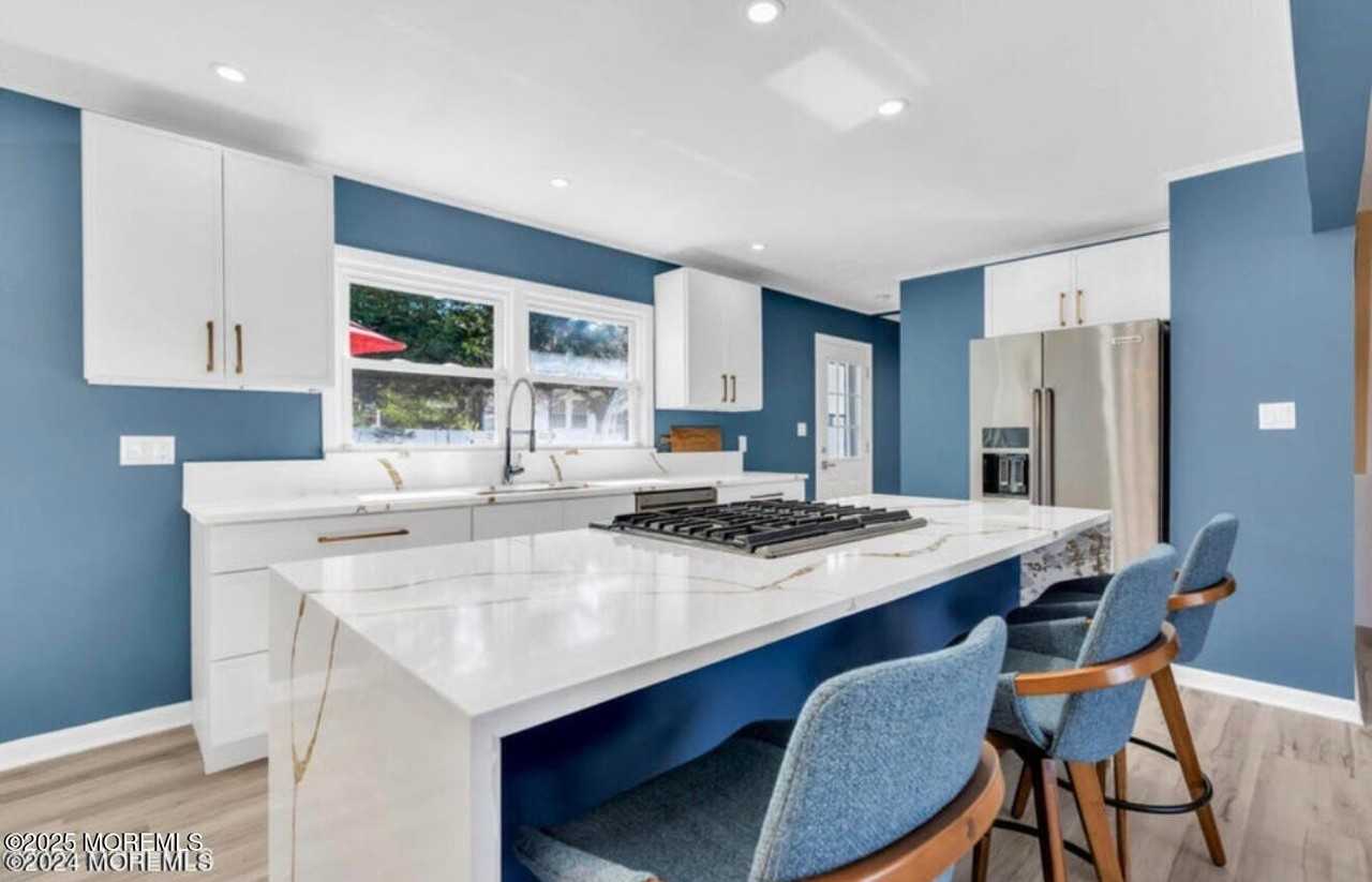 70 Avery Ave - Photo 5 of 21