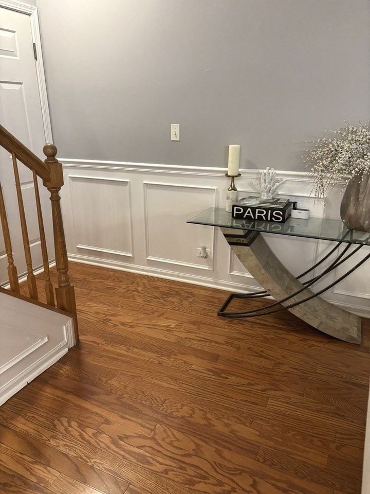 549 Springbrook Trl N - Photo 2 of 35