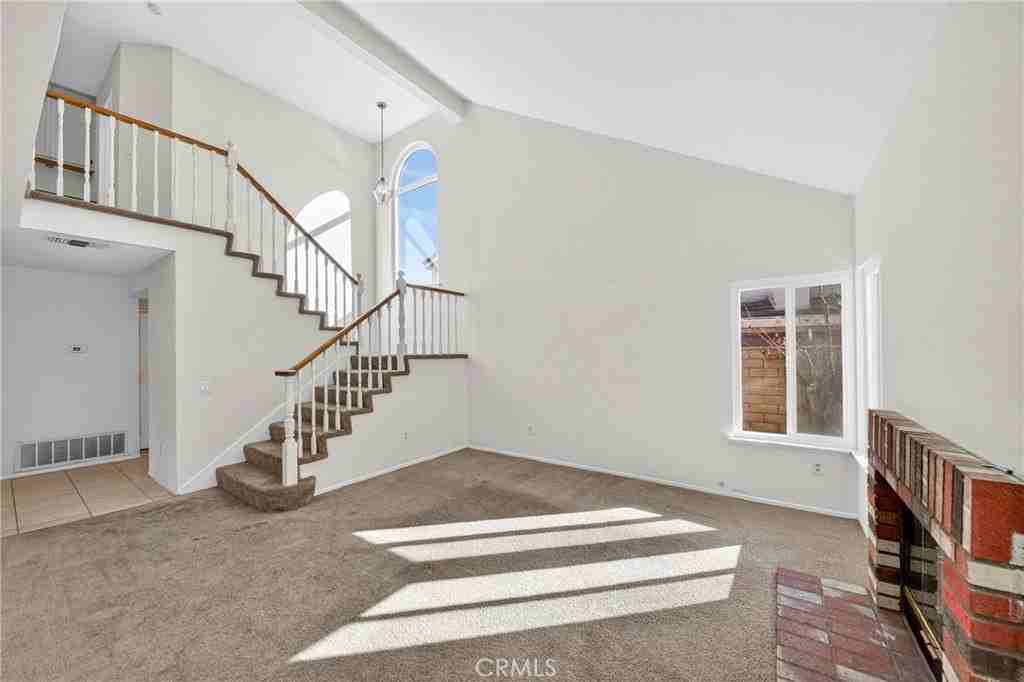 18142 Conestoga Ln - Photo 7 of 20