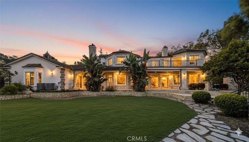 4609 Palos Verdes Dr N - Photo 3 of 50