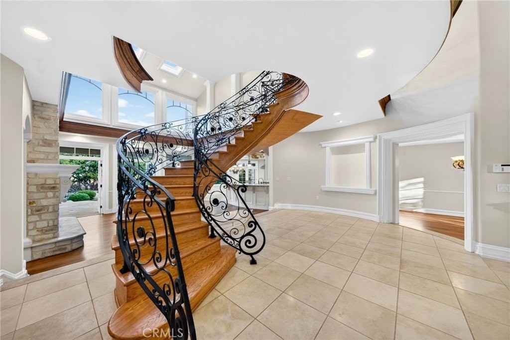 4609 Palos Verdes Dr N - Photo 6 of 50