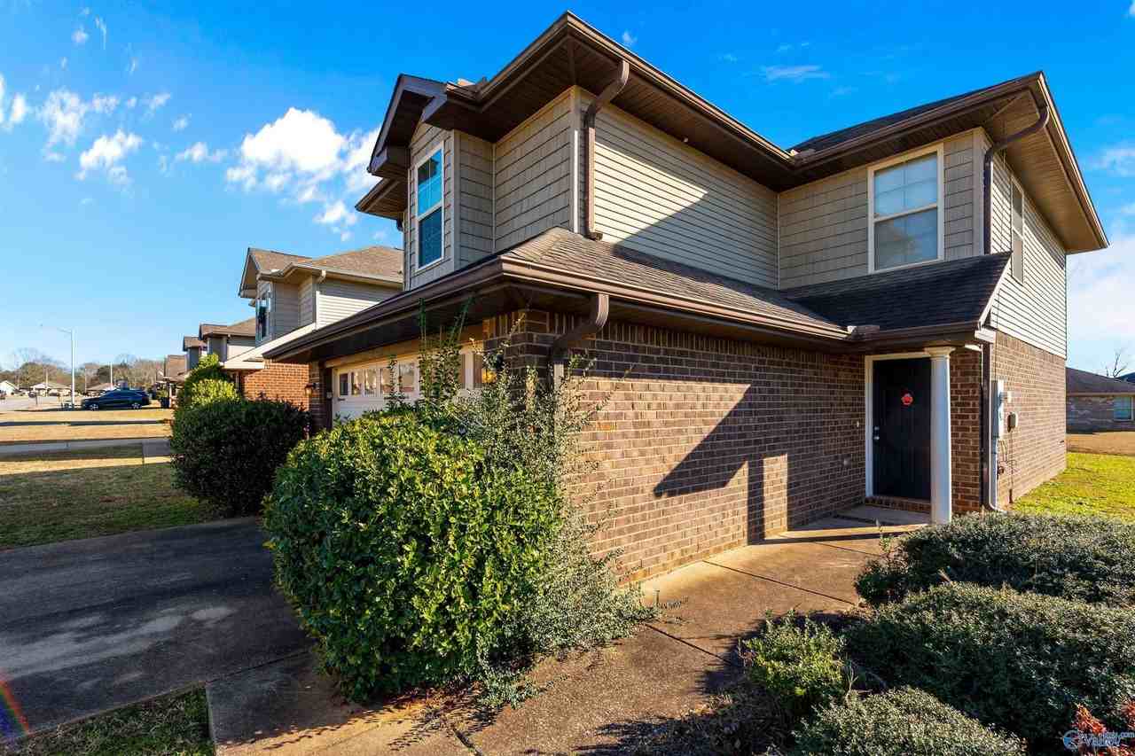 161 Fields Pond Dr - Photo 3 of 43