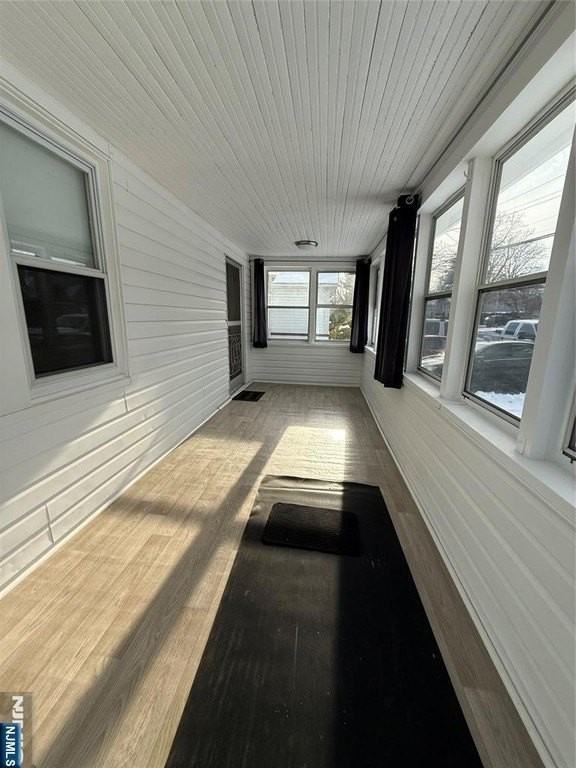 328 Lambert Ave - Photo 2 of 13