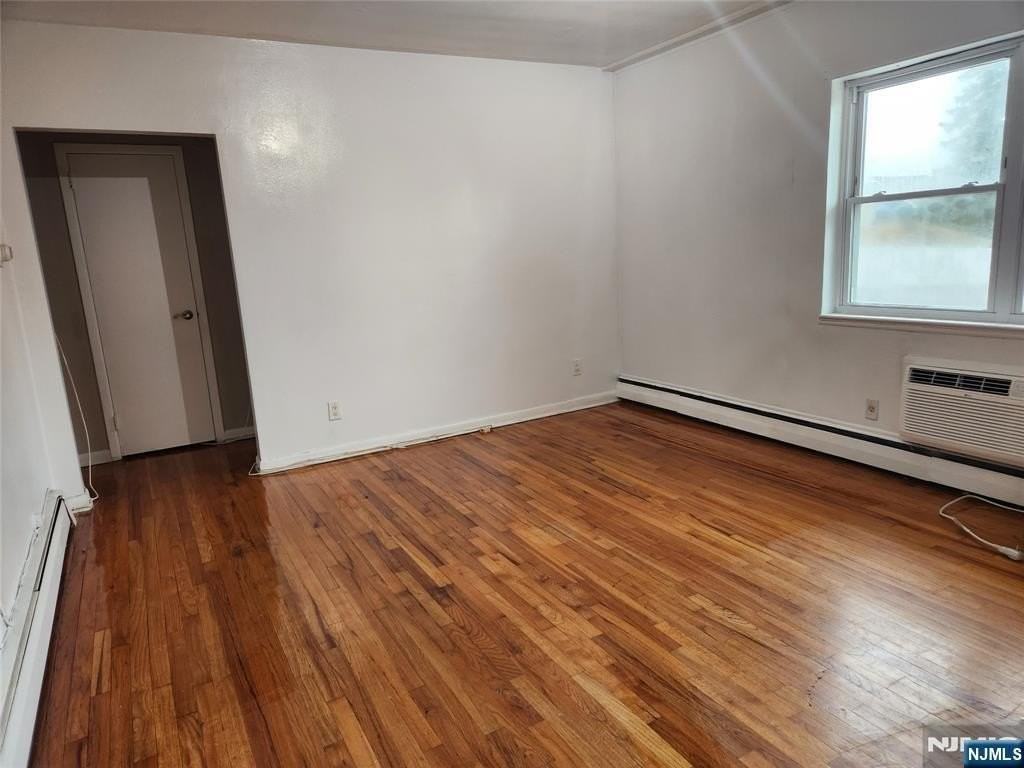 68 E Main St - Photo 6 of 8