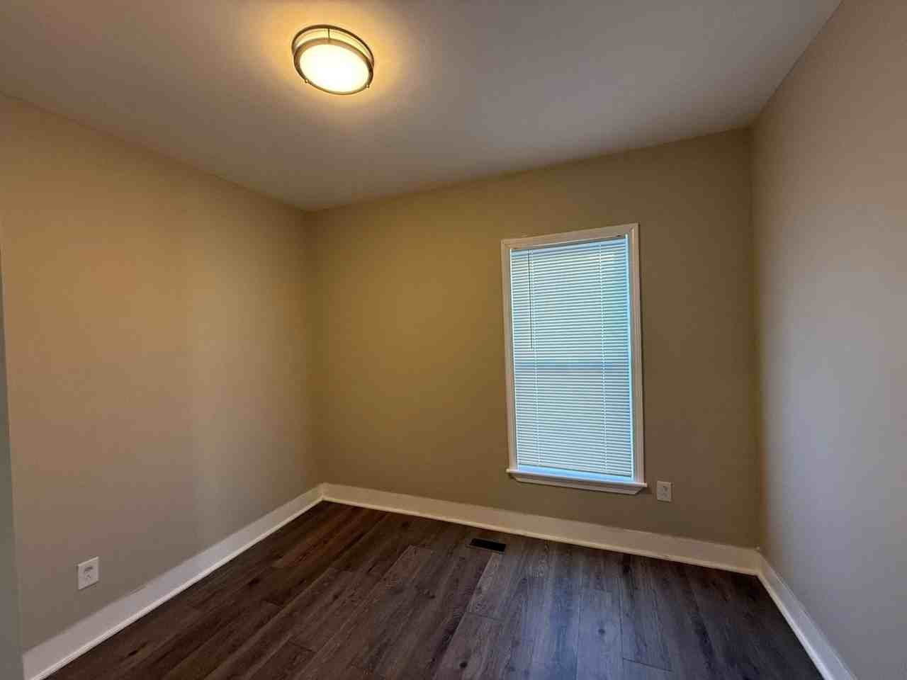 347 Spruce St - Photo 3 of 15