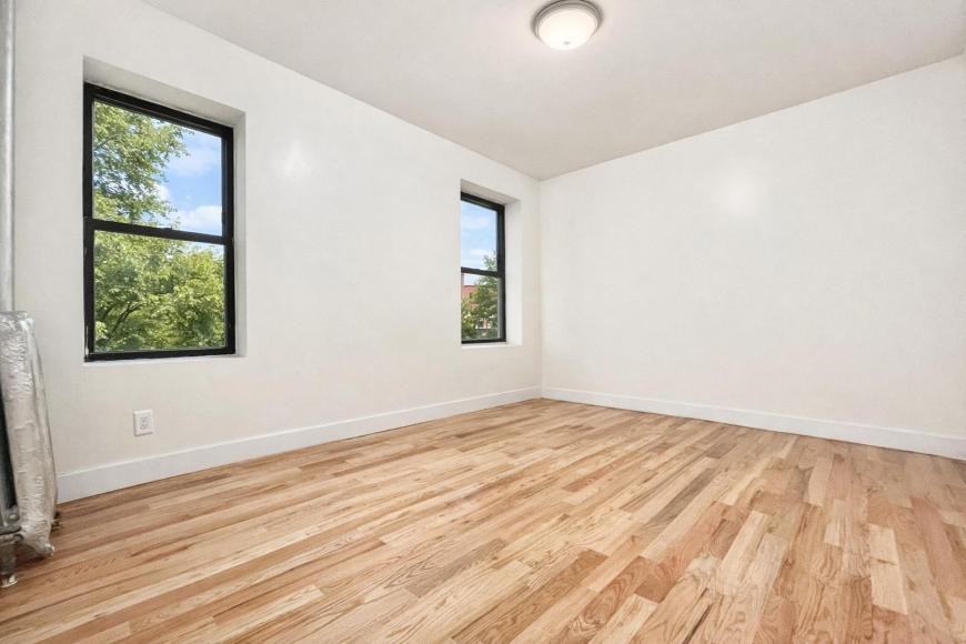 645 W 160th St - Photo 7 of 10