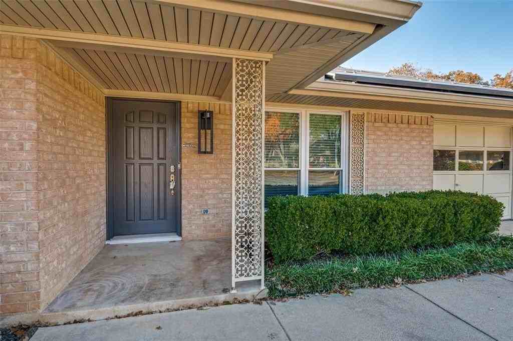 1902 Green Meadow Ct - Photo 3 of 24