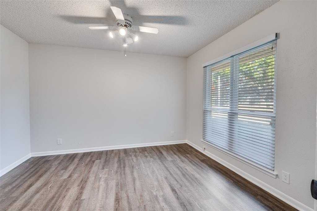 1902 Green Meadow Ct - Photo 5 of 24