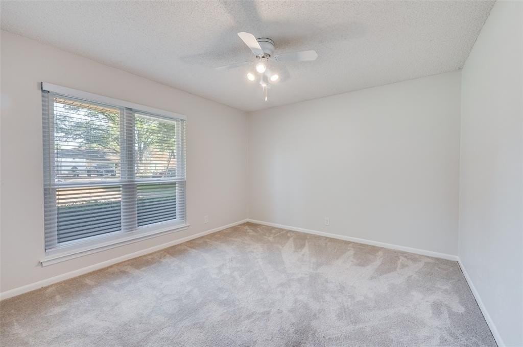 1902 Green Meadow Ct - Photo 6 of 24