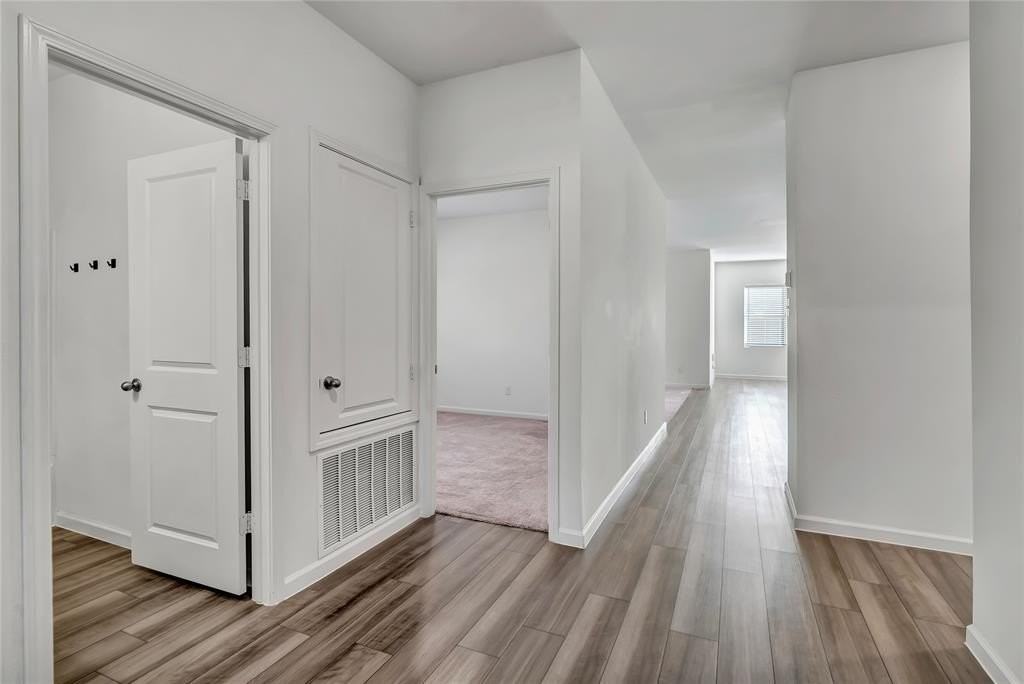 1669 Hossler Trl - Photo 5 of 32